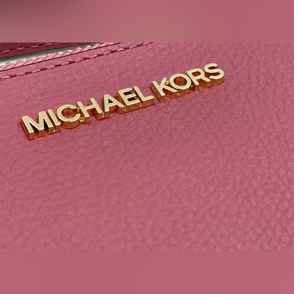 Michael Kors Jet Set Large Leather Clutch Wristlet - Picture 9 of 9